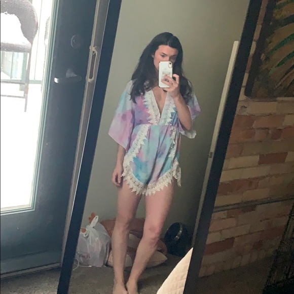 Whimsical Lace Romper - Picture 1 of 3